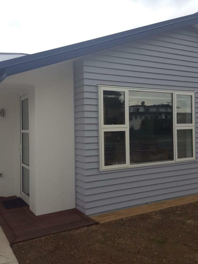 Готель Taupo Pearl Екстер'єр фото